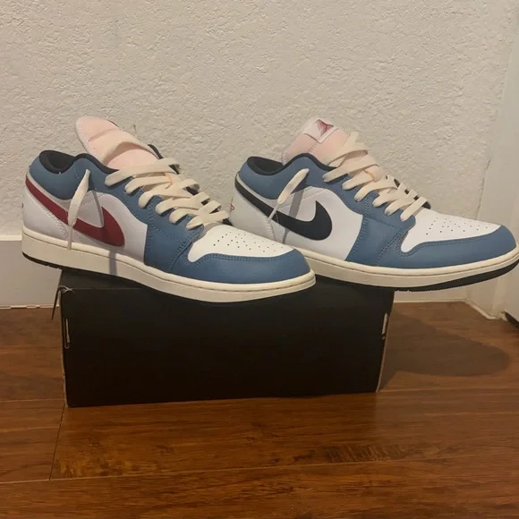 Jordan 1 Low SE (Motion Pack)